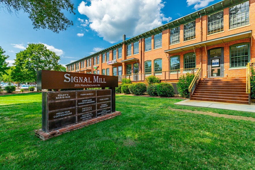 Primary Photo Of 205 Manufacturers Rd, Chattanooga General Retail For Lease