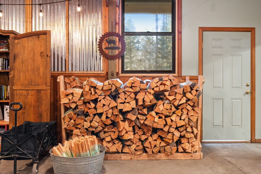 More Photos Of 112 Bylin Rd, Stevenson Trailer Camper Park For Sale