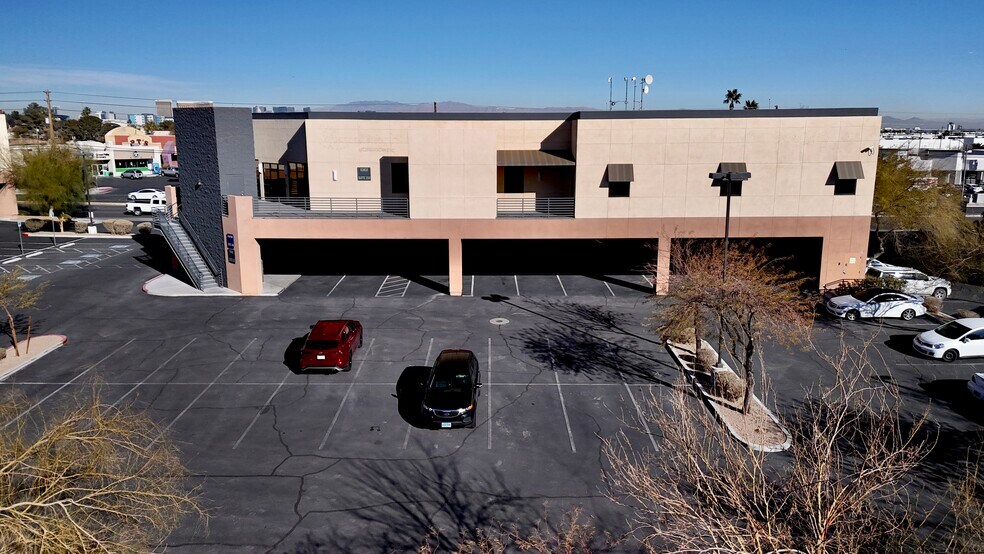 More Photos Of 319 E Warm Springs Rd, Las Vegas Medical For Lease