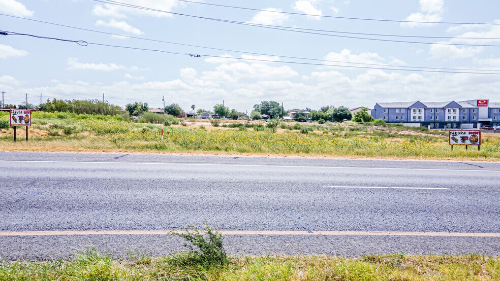 More Photos Of 3511 Zapata Highway, Laredo Land For Sale