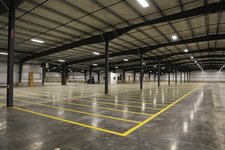 More Photos Of 1690 Greene St, Marietta Warehouse For Lease