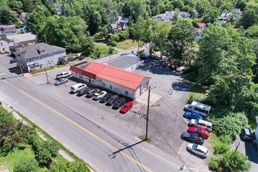 More Photos Of 301 N Main St, Liberty Auto Salvage Facility For Sale