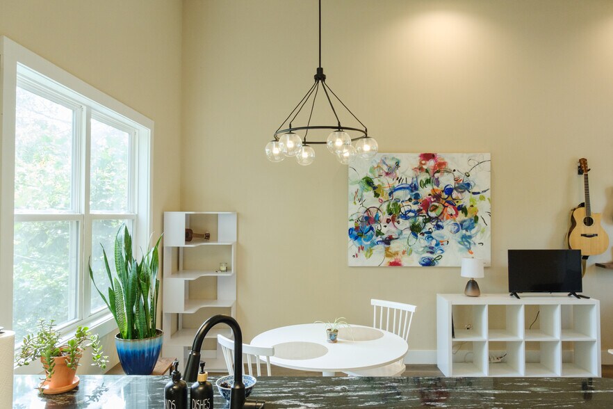 More Photos Of 14 Red Maple Dr, Weaverville Multifamily For Sale