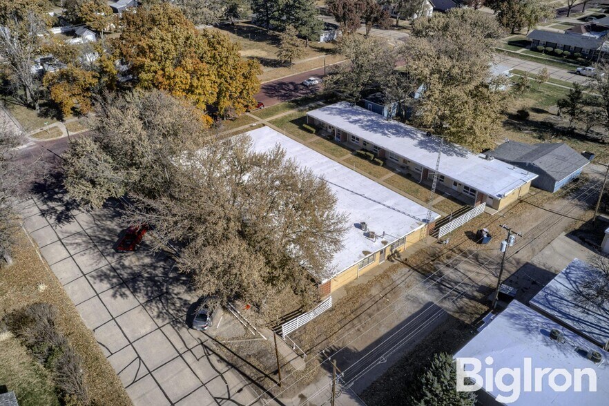 More Photos Of 130 S 5th St, Hebron Apartments For Sale