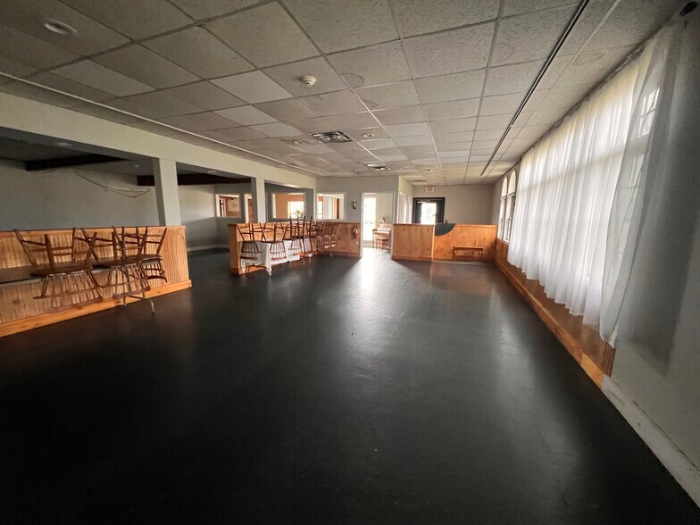 More Photos Of 9501 State Route 13, Camden General Retail For Sale