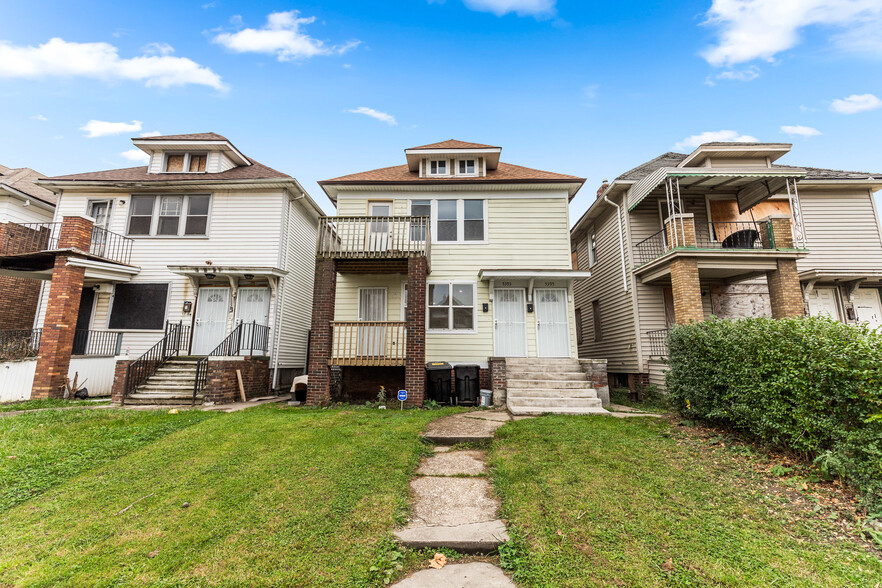 Primary Photo Of 5393 Seebaldt St, Detroit Apartments For Sale