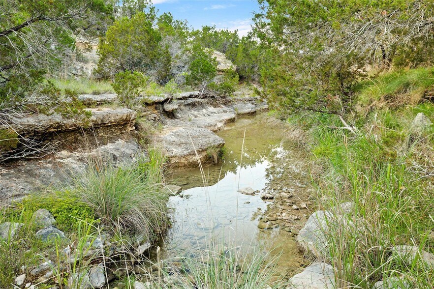 More Photos Of 900 Lost Valley Rd, Dripping Springs Land For Sale