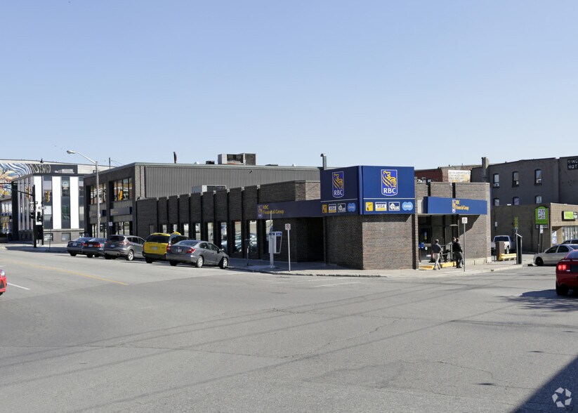 Primary Photo Of 53 Bayfield St, Barrie Bank For Sale