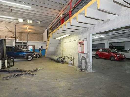 More Photos Of 995 NW 72nd St, Miami Warehouse For Lease