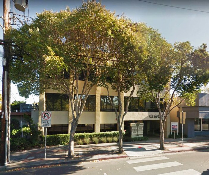 More Photos Of 695 Oak Grove Ave, Menlo Park Medical For Sale