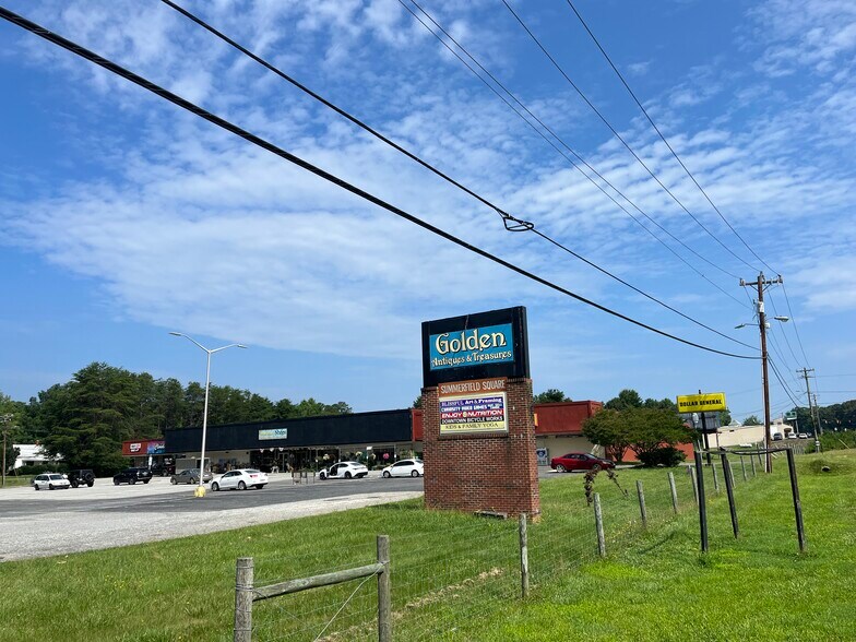 More Photos Of 4535-4539 N Us Highway 220, Summerfield Unknown For Lease