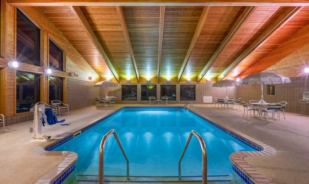 More Photos Of 110 Belmont Ln, Jackson Hotel For Sale