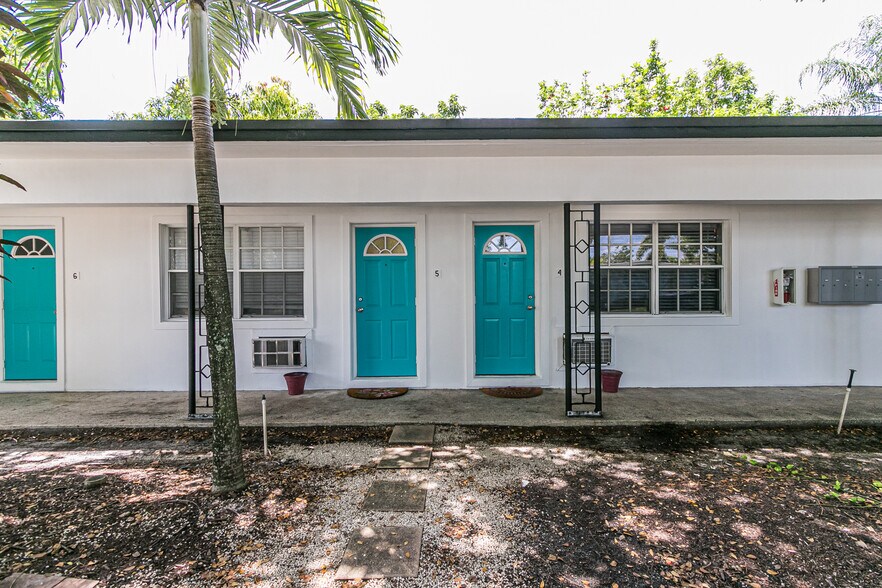 More Photos Of 1717 NE 12th St, Fort Lauderdale Apartments For Sale