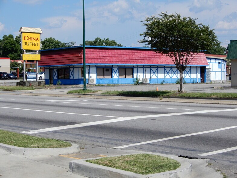 Primary Photo Of 1475 John C Calhoun Dr, Orangeburg Restaurant For Sale