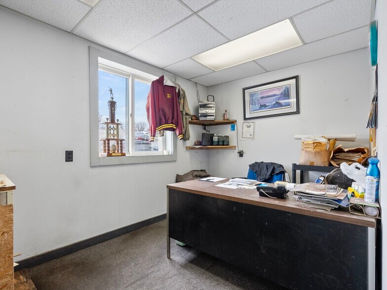 More Photos Of 2335 W Main St, Red Wing Auto Repair For Sale