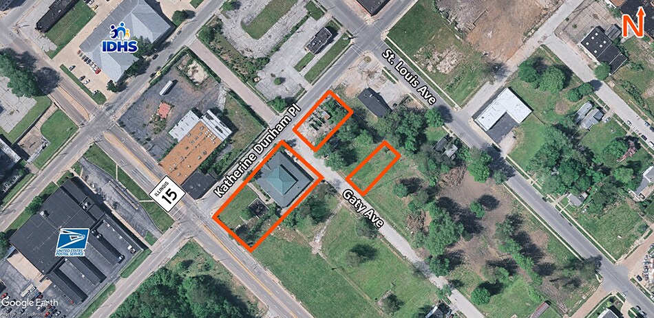 More Photos Of 1004 Gaty ave, East Saint Louis General Retail For Sale