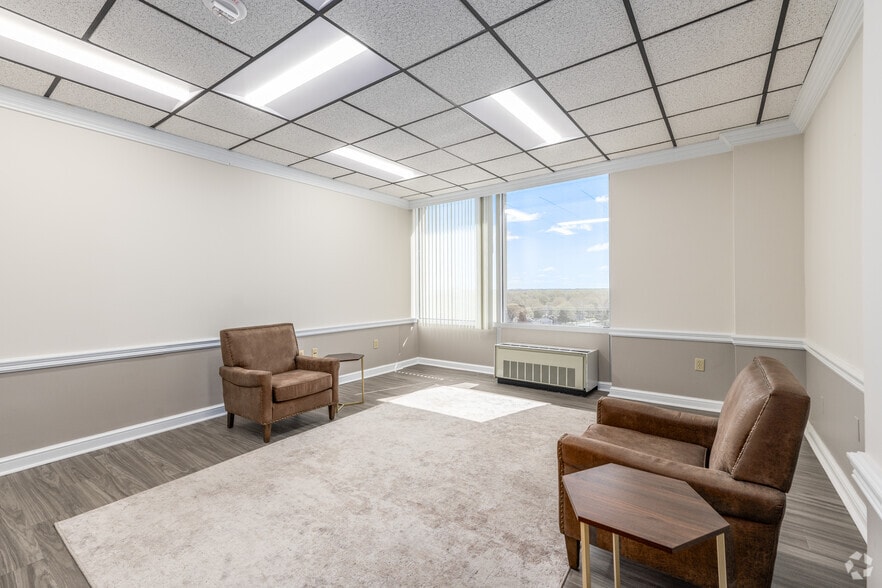 More Photos Of 7310 Ritchie Hwy, Glen Burnie Office For Lease