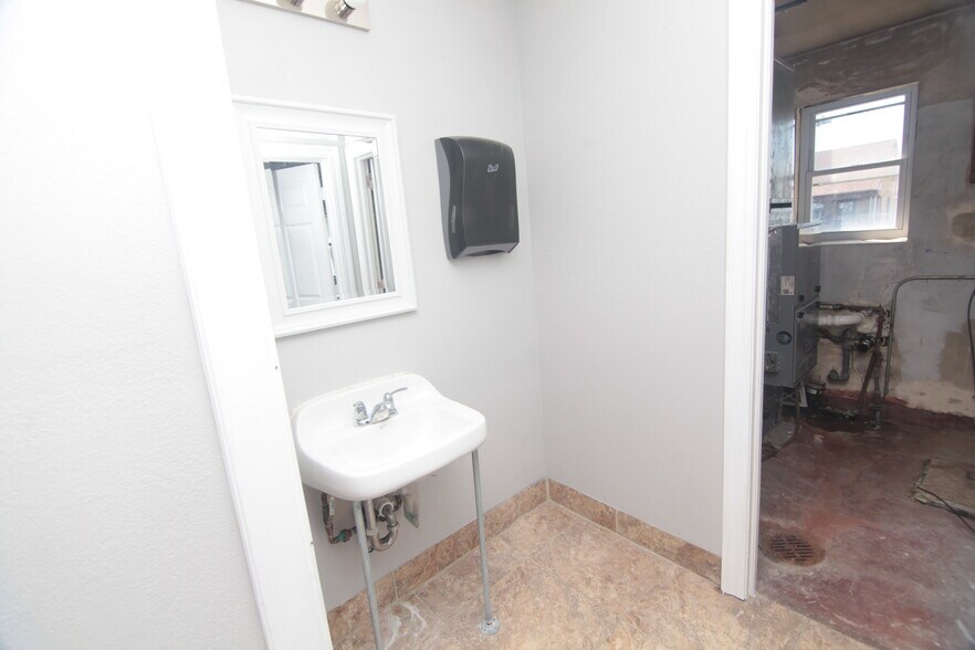 More Photos Of 124 3rd Ave W, Milan Office For Lease