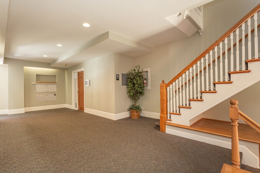 More Photos Of 5 Dover St, New Bedford Office Residential For Sale