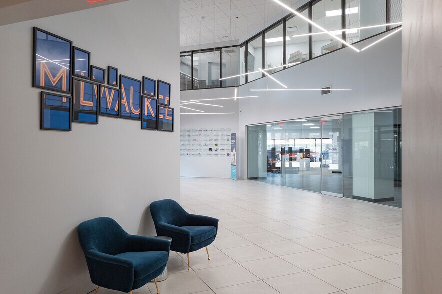 More Photos Of 790 N Milwaukee St, Milwaukee Coworking Space