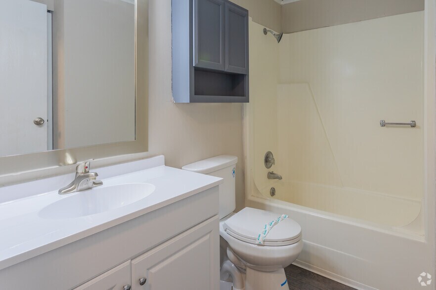 More Photos Of 300 Jones Mill Rd, Statesboro Apartments For Sale