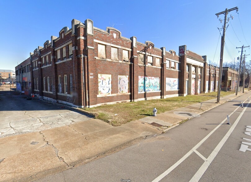 Primary Photo Of 690 Linden Ave, Memphis Warehouse For Sale