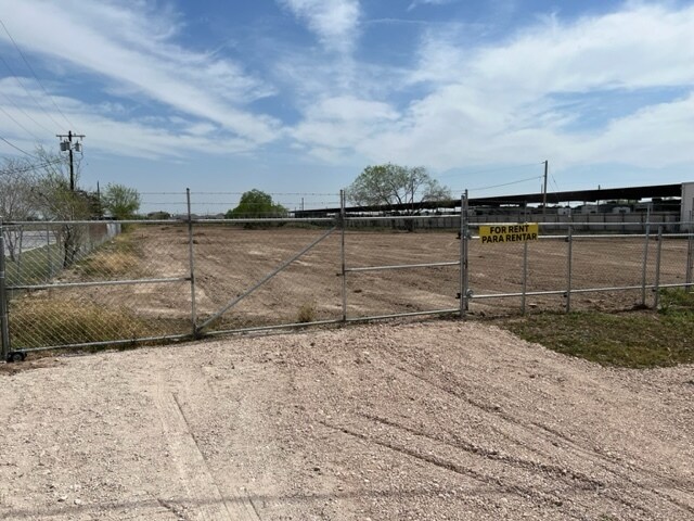 More Photos Of 1710 N Closner Blvd, Edinburg Land For Lease