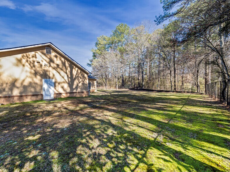 More Photos Of 2425 W Park Place Blvd, Stone Mountain Schools For Sale