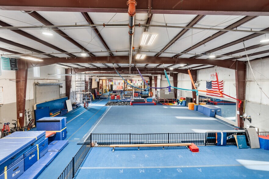 More Photos Of 7175 E 2nd St, Prescott Valley Warehouse For Sale