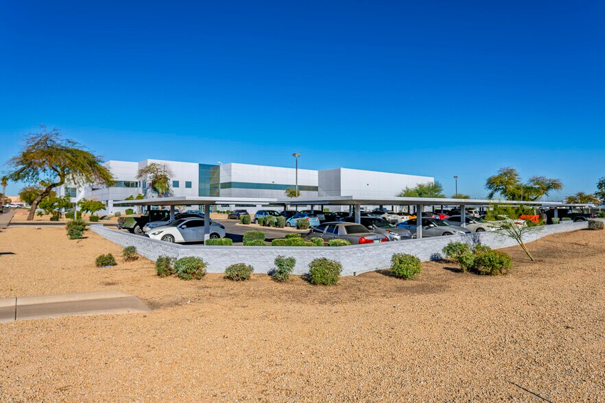 More Photos Of 7300 W Boston St, Chandler Warehouse For Lease