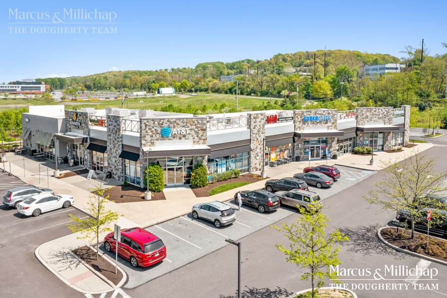 More Photos Of 5 Morehall Rd, Malvern Freestanding For Lease