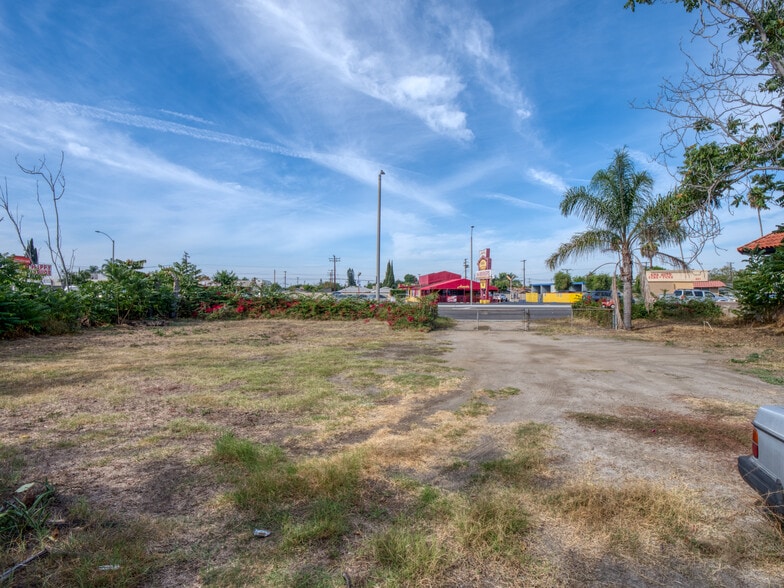 More Photos Of 516 S State College Blvd, Anaheim Land For Sale