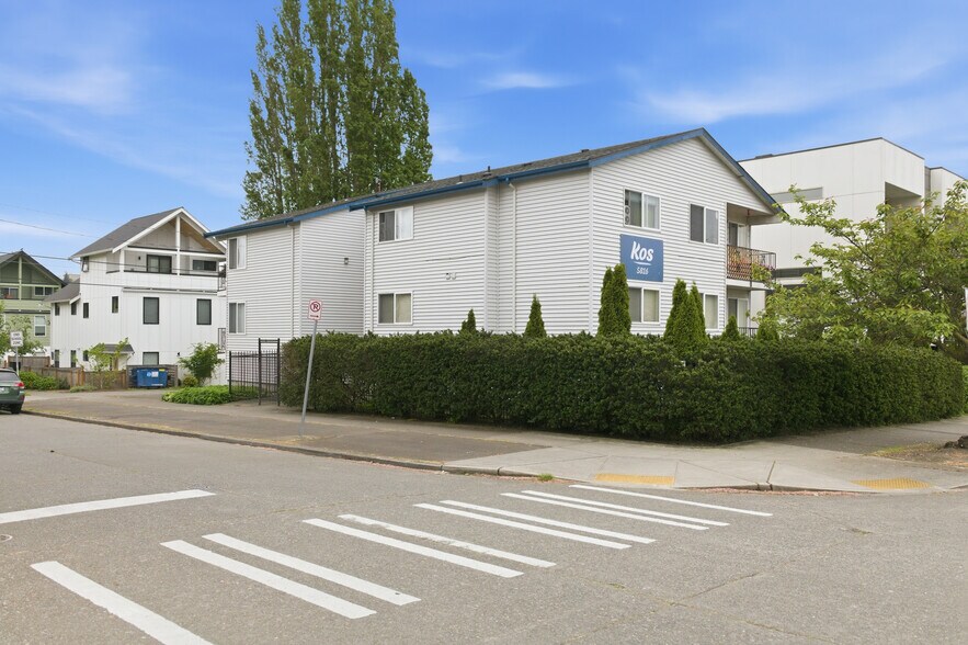 More Photos Of 5816 14th Ave NW, Seattle Apartments For Sale