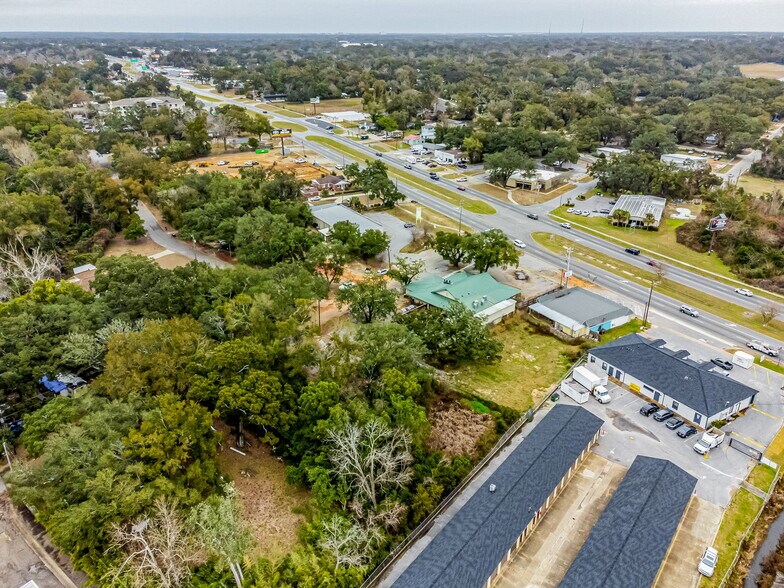 More Photos Of 131 New Warrington Rd, Pensacola Restaurant For Sale