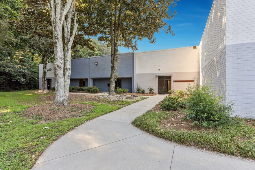 More Photos Of 4761 Hugh Howell Rd, Tucker Unknown For Lease