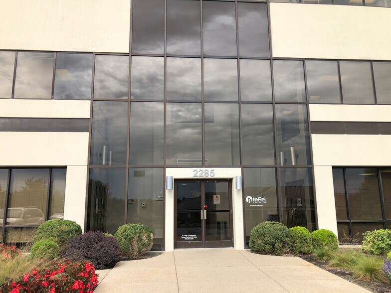 More Photos Of 2285 Executive Dr, Lexington Office For Lease