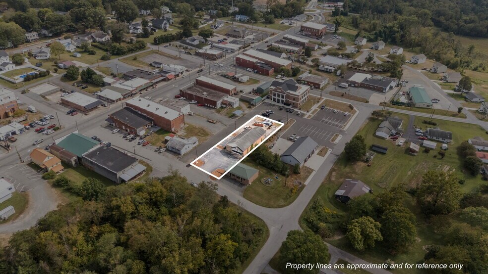 More Photos Of 201 4th St, Walnut Cove Office For Sale