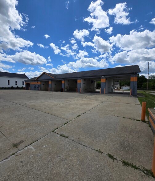 More Photos Of 11561 N Saginaw Rd, Clio Carwash For Sale
