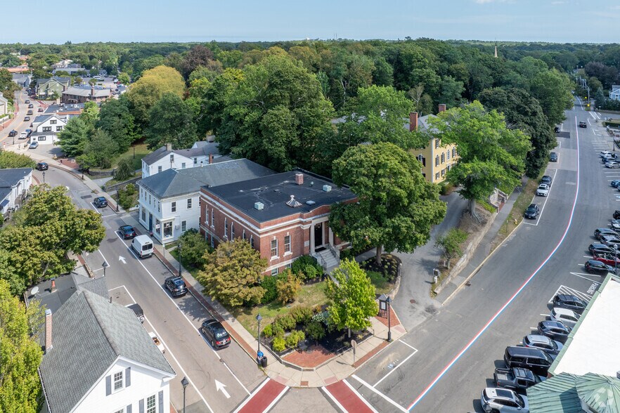 More Photos Of 14 Main St, Hingham Office Residential For Lease