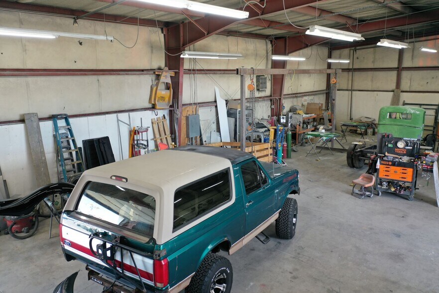 More Photos Of 101 S Center St, Green River General Retail For Sale