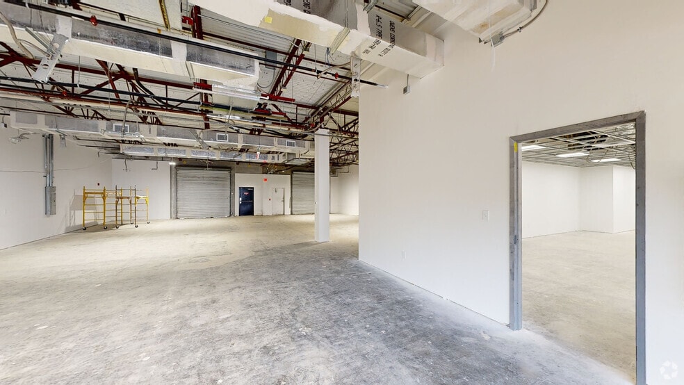 More Photos Of 7600 Southland Blvd, Orlando Unknown For Lease