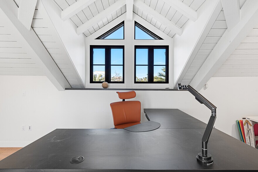 More Photos Of 24532 Del Prado, Dana Point Storefront Retail Office For Lease