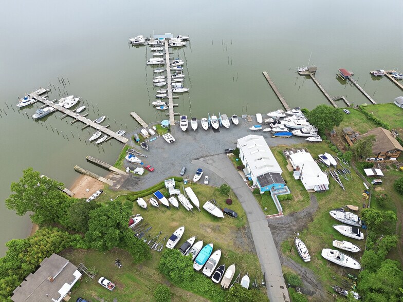 More Photos Of 423 Aquia Creek Rd, Stafford Marina For Sale