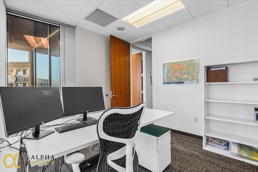 More Photos Of 189 S Orange Ave, Orlando Office Residential For Sale
