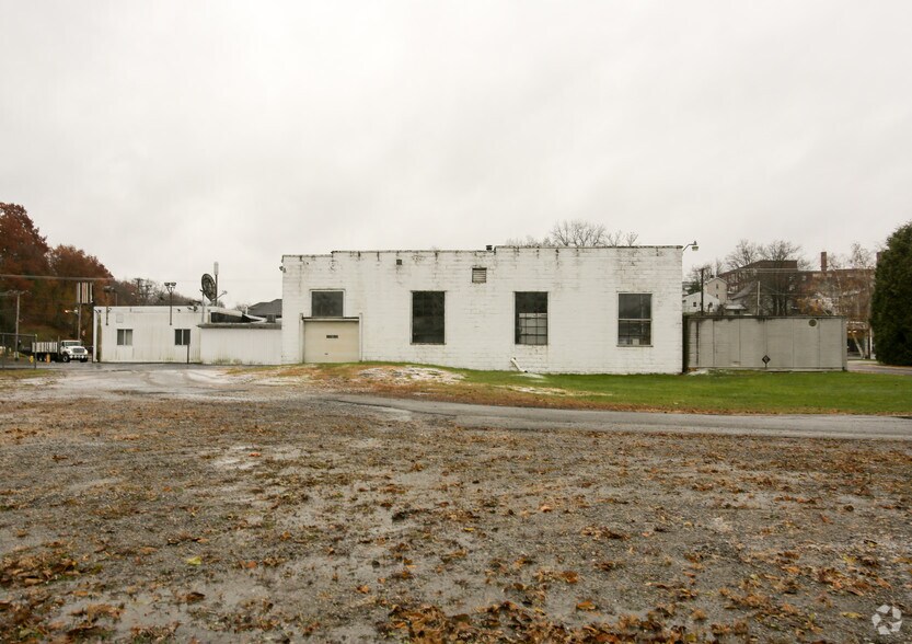 More Photos Of 12 W Main St, Sharpsville Auto Dealership For Sale