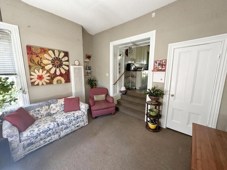 More Photos Of 834 Georgia St, Vallejo Apartments For Sale