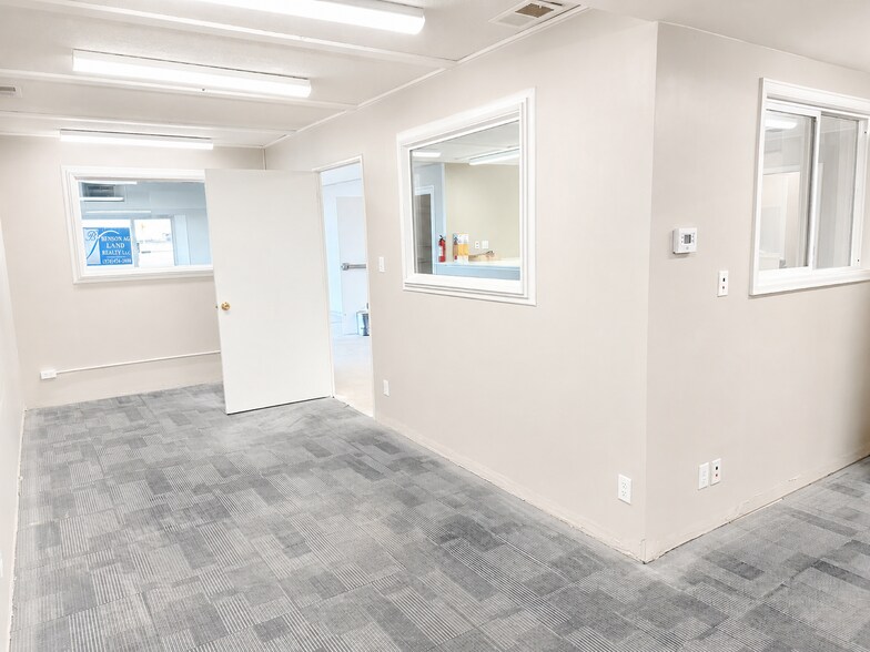 More Photos Of 622 W 1st St, Julesburg Auto Dealership For Sale