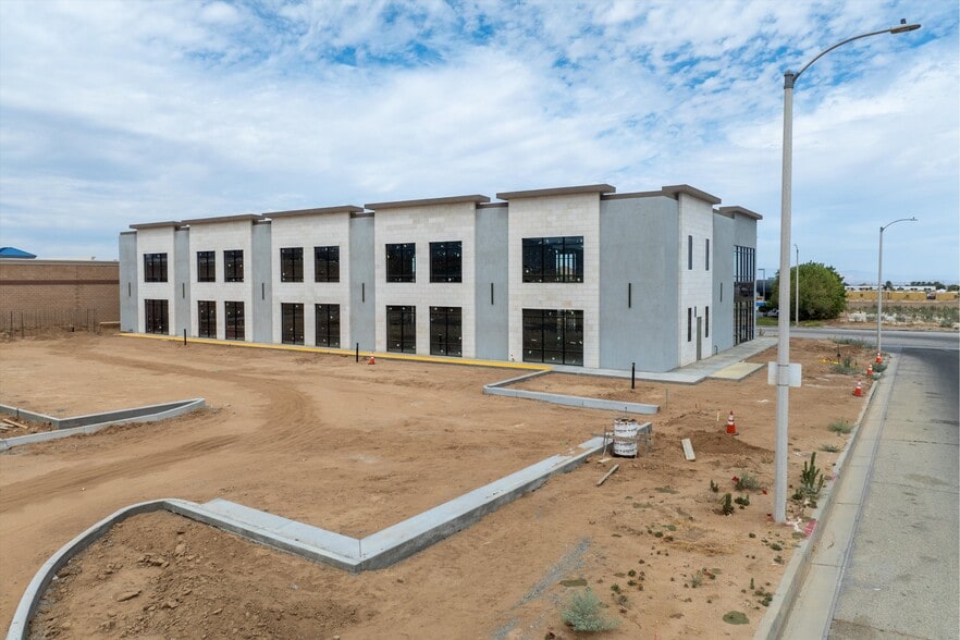 More Photos Of 41255 11th St W, Palmdale Medical For Sale