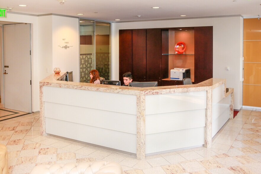 More Photos Of 601 S Figueroa St, Los Angeles Office For Lease