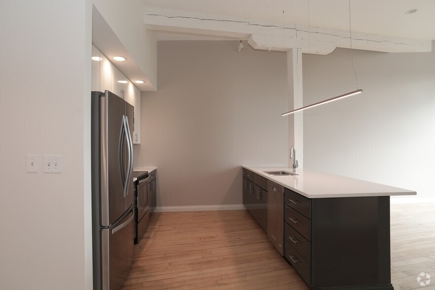 More Photos Of 2658 Scranton Rd, Cleveland Apartments For Lease